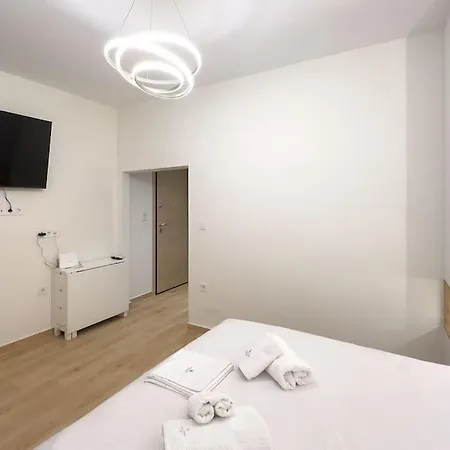 Apartment White & Luxe In Kolonaki